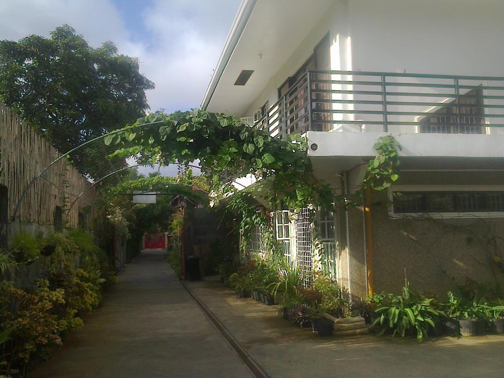 Charm Guest House Puerto Princesa Exteriér fotografie