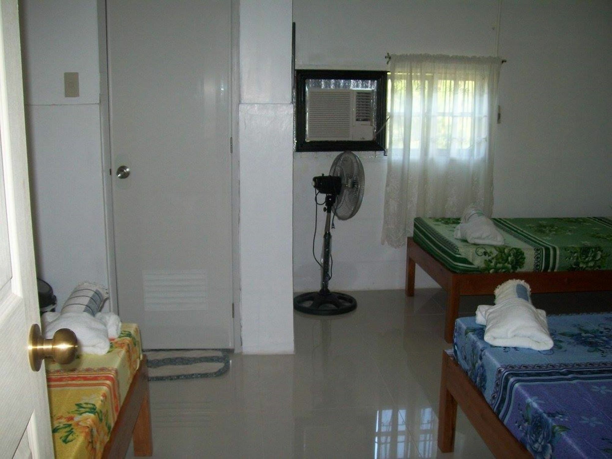 Charm Guest House Puerto Princesa Exteriér fotografie